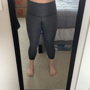 Lululemon Capri Workout Leggings
